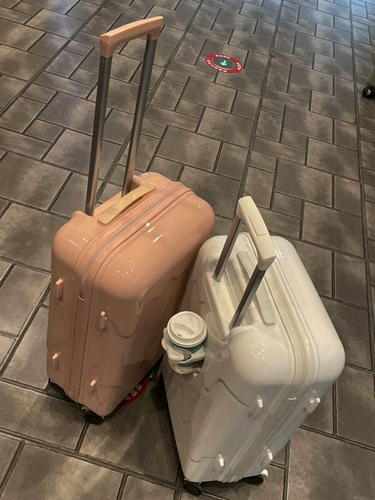 Универсальный чемодан, 20 дюймов