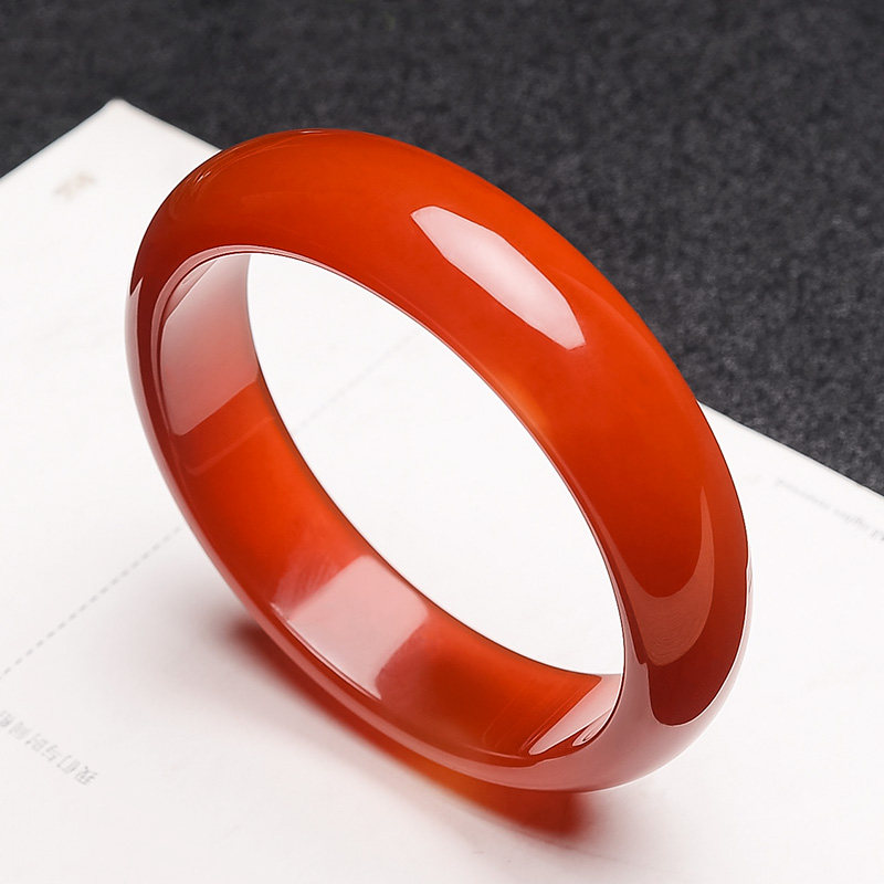 Jade bracelet woman's natural red Manau bracelet jade bracelet Jade Bracelet RED BRACELET SEND MOTHER A LOVER GIFT