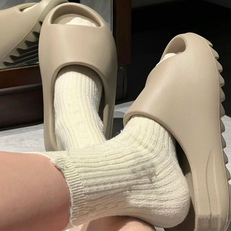 Sports Slippers for Men, Summer Outdoor Wear, Non-Slip, Anti-Odor, Thick-Soled, Shock-Absorbing, Soft-Soled, Home Bathing, Men's Sandals, Couple's Slippers