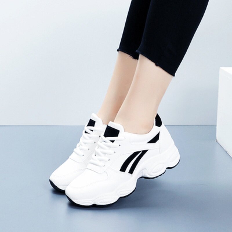 Sports shoes women's 2022 spring and summer new trendy shoes all-match student running dad shoes thick bottom white shoes casual shoes
