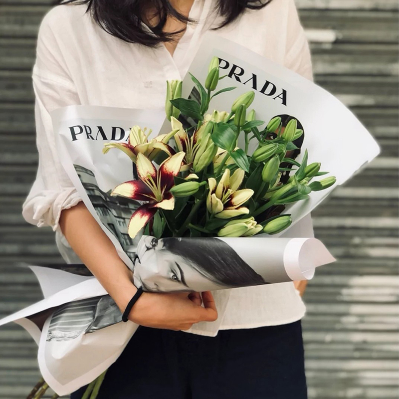 PRADA blockbuster poster thick wrapping paper ins fashion big name magazine seal bakery paper bouquet packaging material