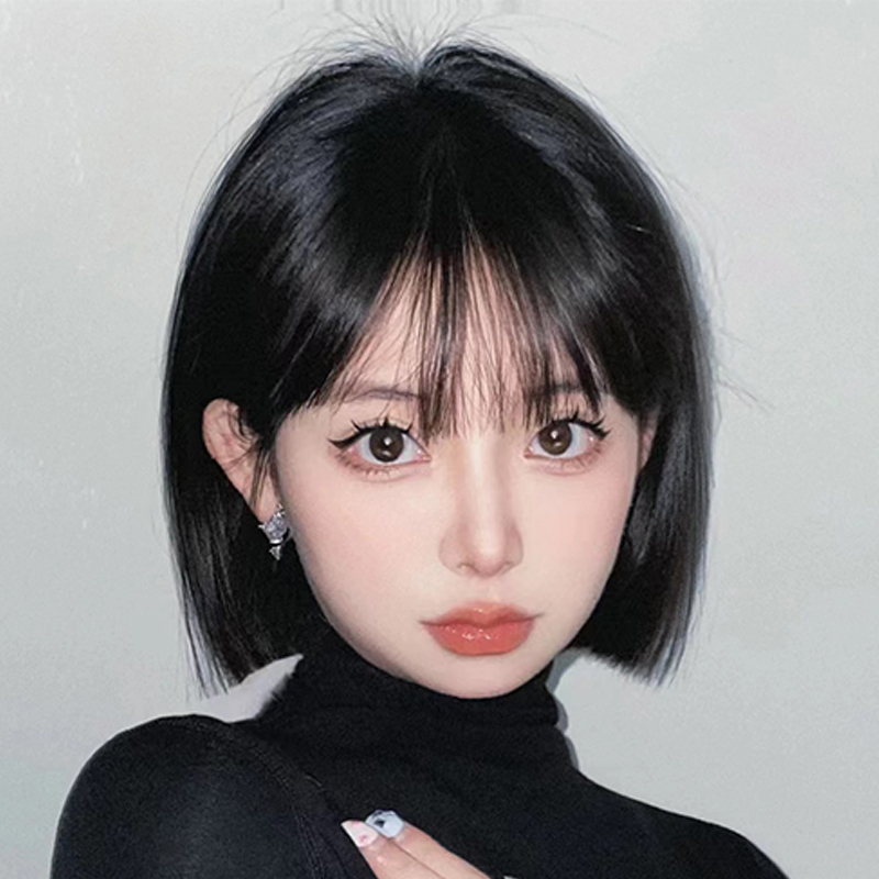 Short Bob Wig for Women with Bangs, Natural Everyday Look, Age-Reducing, Full Head Wig, Shoulder-Length Straight Hair Short Bob Wig for Women with Bangs, Natural Everyday Look, Age-Reducing, Full Head Wig, Shoulder-Length Straight Hair
