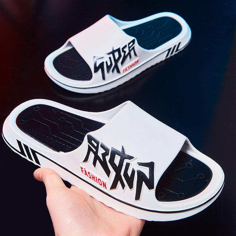 Slippers Men's Summer Trends Casual Fashion Outside Wearing Anti-Wear And Thick Bottom Outdoor Sports Cool Slippers Men Summer