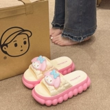 Летние тапочки на платформе, мультяшная милая высокая нескользящая обувь, слайдеры, мягкая подошва