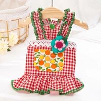 Красный, в цветочек