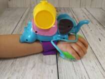 CIKOO childrens water toy wrist arm water gun spray water elephant summer water fight water play