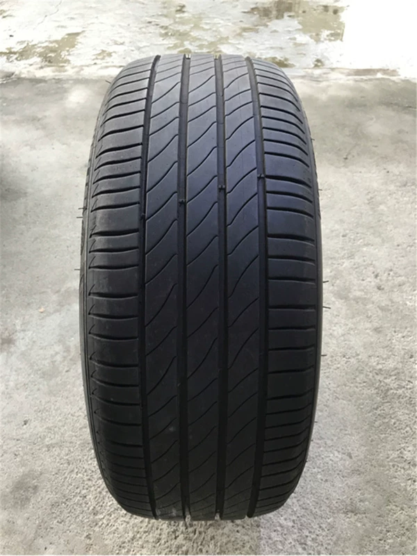 gia lop xe oto Lốp ô tô Michelin 215 225 235 245 255 45 50 55 60R17 R18 R19 R20 va vo xe oto