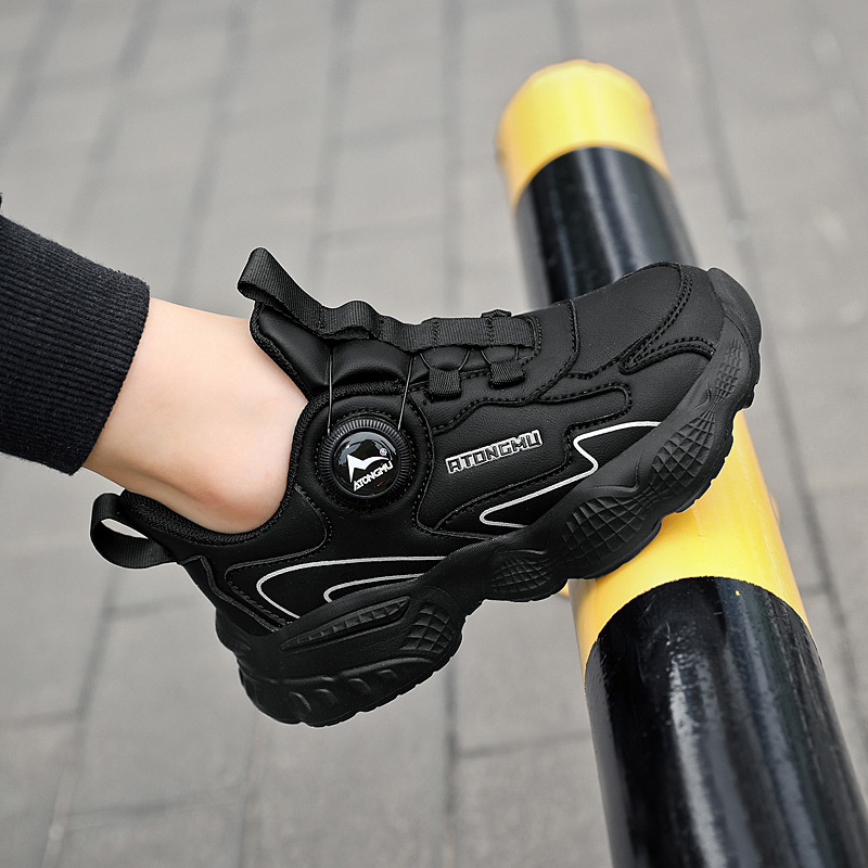 All-Black Laceless Sneakers for Women, 2026 New Model, Spring and Autumn, for Older Children, Middle School Students, Dad-Style Running Shoes, Small Black Shoes