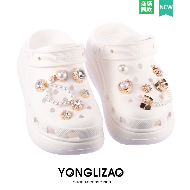 2025 New Crocs Accessories Hole Shoe Charms Shoe Decorations Metal Pearl Flower High-End Shoe Buckle Accessories