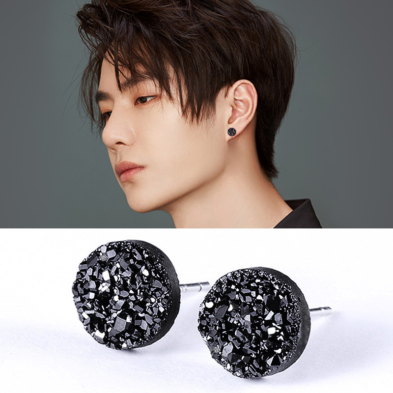 Sterling silver stud earrings men's tide black single Korean men's simple personality temperament crystal cluster net red student female earrings