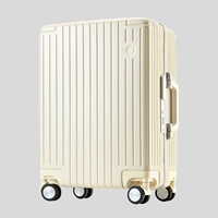 Сказочный гусит желтый