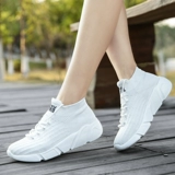 Танцующие белые спортивные туфли, обувь, мягкая подошва