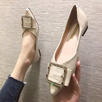 Single shoe woman 2022 spring new 100 hitch Pointed Flat Bottom Light Mouth Square Buttoned Bean Sneakers Net Red Fairy Wind Late Night Shoes