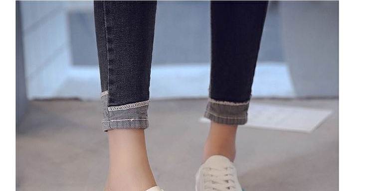 Mùa hè 2018 thủy triều mới nửa dép nữ mùa hè thời trang giản dị Giày trắng đế bệt đế bệt đế bệt đế bệt sandal nữ đế thấp