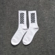 Vớ sọc sọc lá giữa ngón tay giữa nam và nữ Cotton skateboard dài ống vớ xu hướng vớ thể thao đường phố Hàn Quốc