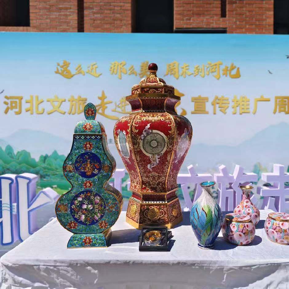 珑珐琅景泰蓝收藏馆的LOGO