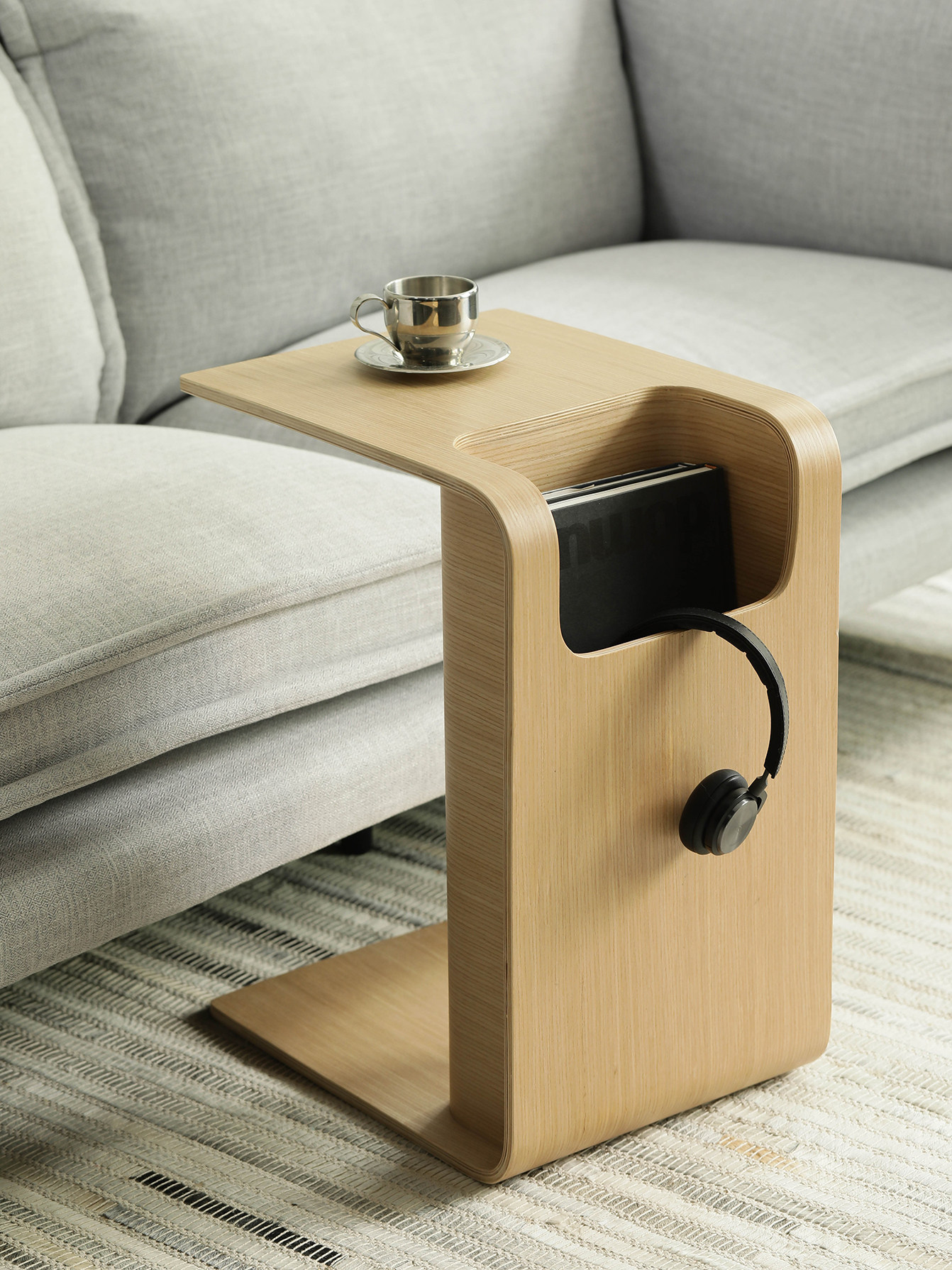 Ideal Nordic solid wood sofa side a few mini function coffee table simple bay window ins wind small table 