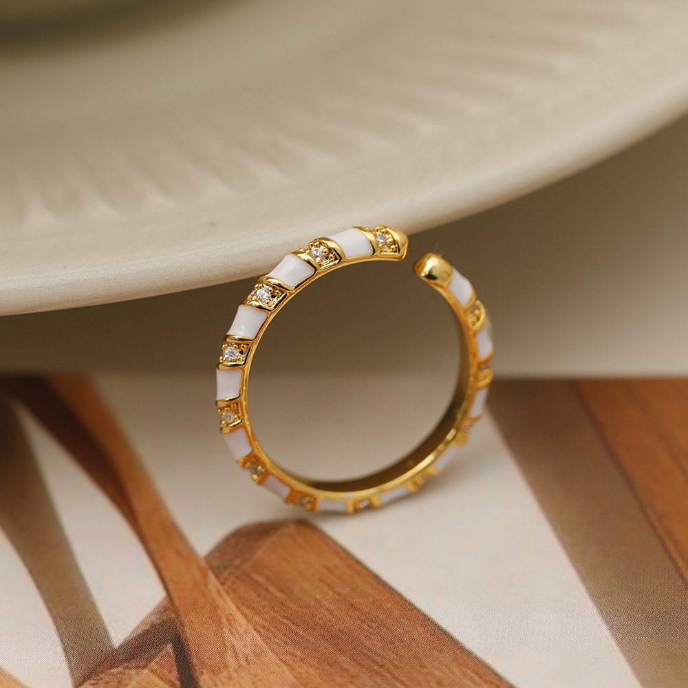 European and American temperament white thread drip oil ring for women ins