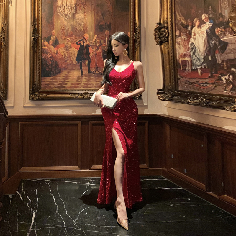 Red Sequin Spaghetti Strap Dress Wedding Banquet Dress Women's Elegant Sexy Backless Slit Fishtail Long Dress