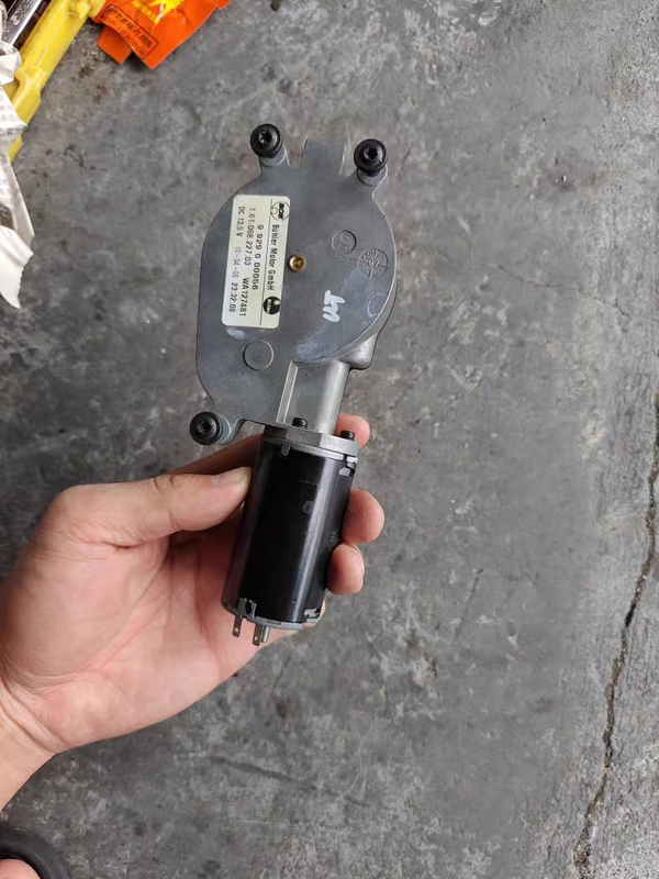 Bmw 7 Series F02730 Rear Curtain Motor 740750760 Rear Curtain Adjustment Control Motor