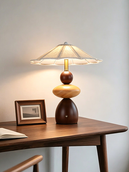 New Living Room Solid Wood Song-Style Aesthetic Natural Wood Table Lamp, Retro Master Bedroom Bedside Lamp, Rechargeable Creative Decorative Table Lamp