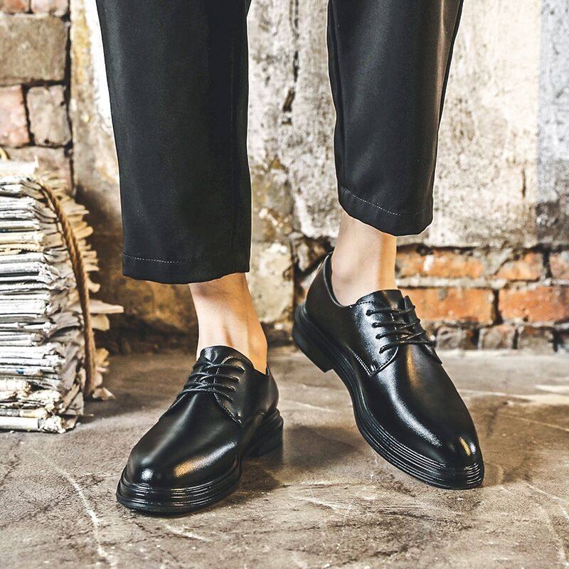 Winter Suit Leather Shoes for Men, Business Formal Wear, Pointed Toe, Soft Sole, Casual British Style, High-End Feel, Groomsmen and Groom Wedding Shoes