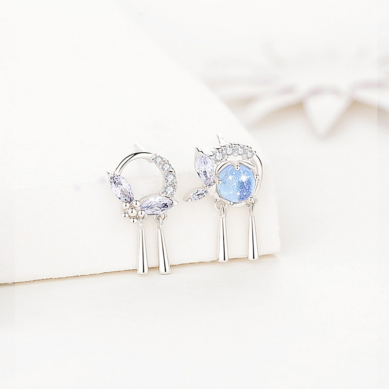 One Flowers One Leaf Pure Silver Ear Nail Ear Accessories Necklace Woman Lock Bones Chain National Wind Gufeng Minimalist Temperament Han Wear Accessories Gift