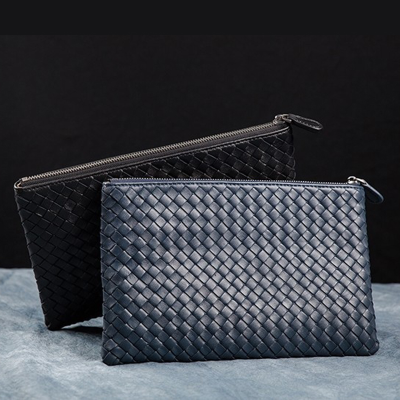 European and American light extravagant fashion genuine leather handpicked men's 2022 new high-end sheep leather woven texture envelope handbags