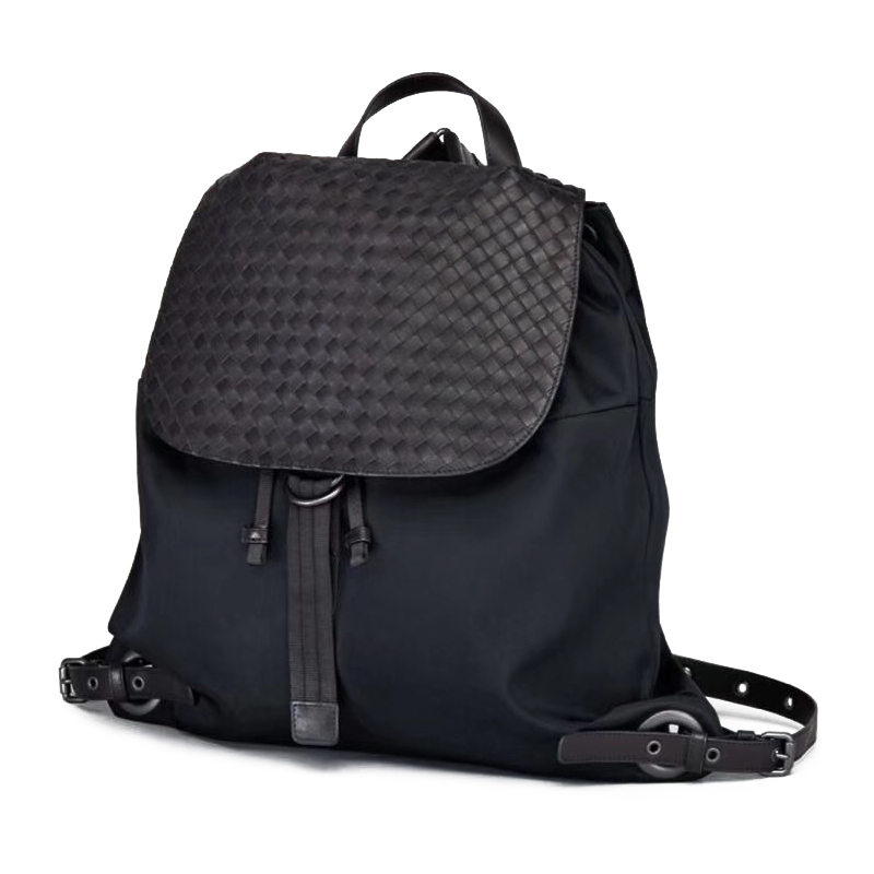 First layer cowhide woven backpack 2022 new European and American fashion atmosphere casual backpack simple travel bag men