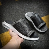 Летние тапочки, мужские трендовые слайдеры, нескользящий кушон, 2020, из натуральной кожи, мягкая подошва