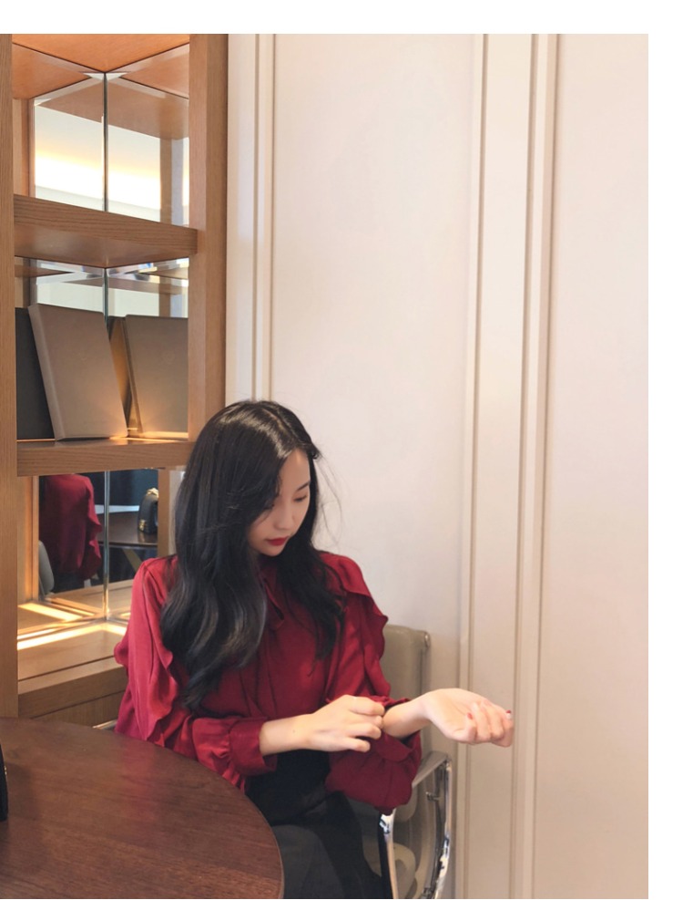Xuân 2018 chic chic mùa thu mới mới thắt nơ đen dài tay áo voan lỏng Hàn Quốc Bà Han Fan trang phục công sở nữ đẹp