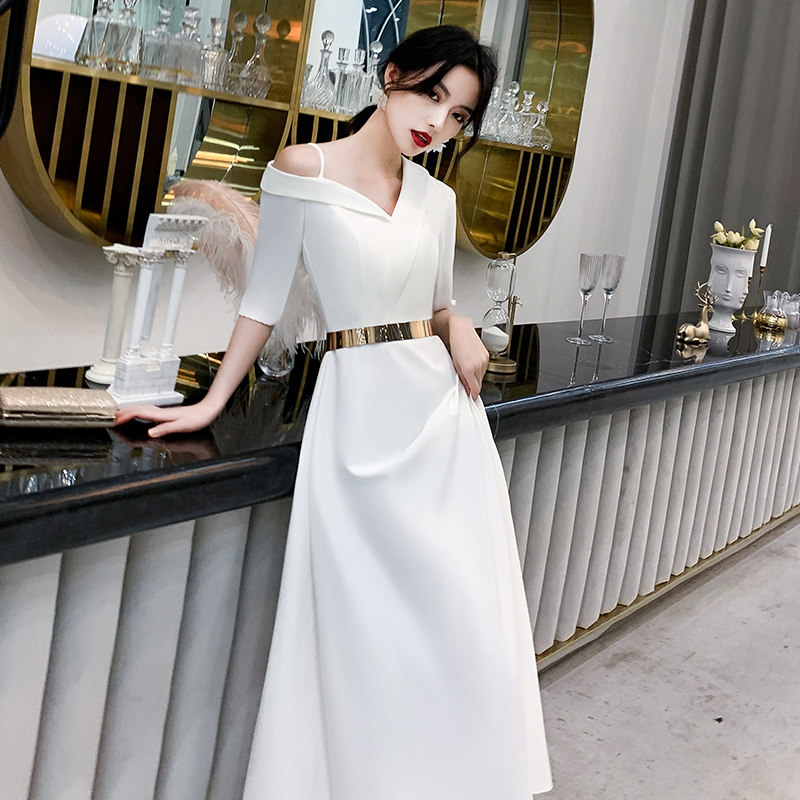 White banquet evening dress dress 2022 new noble temperament long version can wear the host sexy celebrity