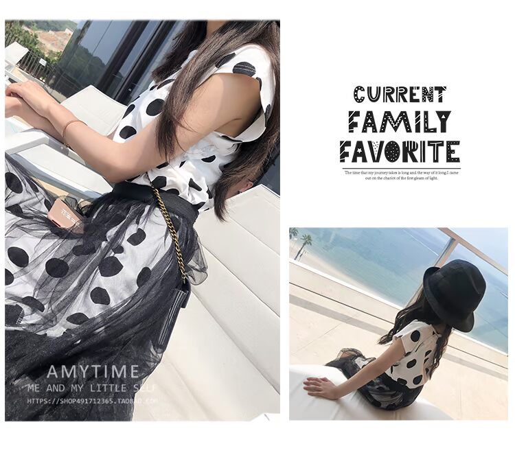 Đầm bố mẹ con và váy con hè 2019 mới hợp mốt váy khí là chiếc váy rất cổ tích sóng đôi. - Trang phục dành cho cha mẹ và con mẫu áo đồng phục gia đình