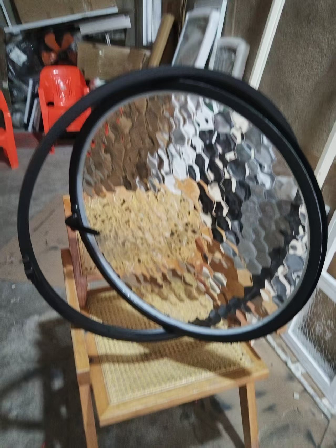 Arc-Shaped Window with Central Axis Rotation, Round Window, Moon Window, Indoor Circular Glass Window, Loft View Round Window Manufacturer