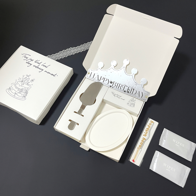 Cake Cutlery Stainless Steel Cake Knife and Fork Disposable Plate Birthday Hat Candle Matches Wet Wipes Seven-In-One Gift Box Cake Cutlery Stainless Steel Cake Knife and Fork Disposable Plate Birthday Hat Candle Matches Wet Wipes Seven-In-One Gift Box