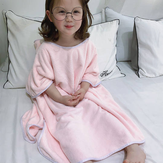 Children's Bath Towel Coral Velvet Baby Cape Cartoon Hooded Super Soft Absorbent Towel Bathrobe Softer Than Pure Cotton