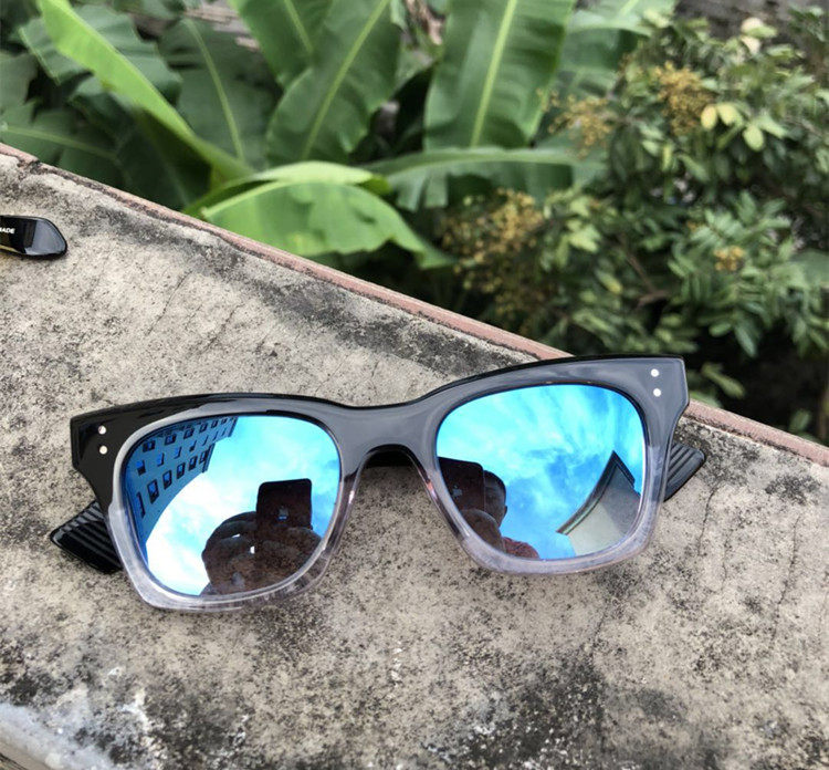 This leg handsome stays large face sunglasses retro coarse frame sunglasses asymptotic blue large face tide frame