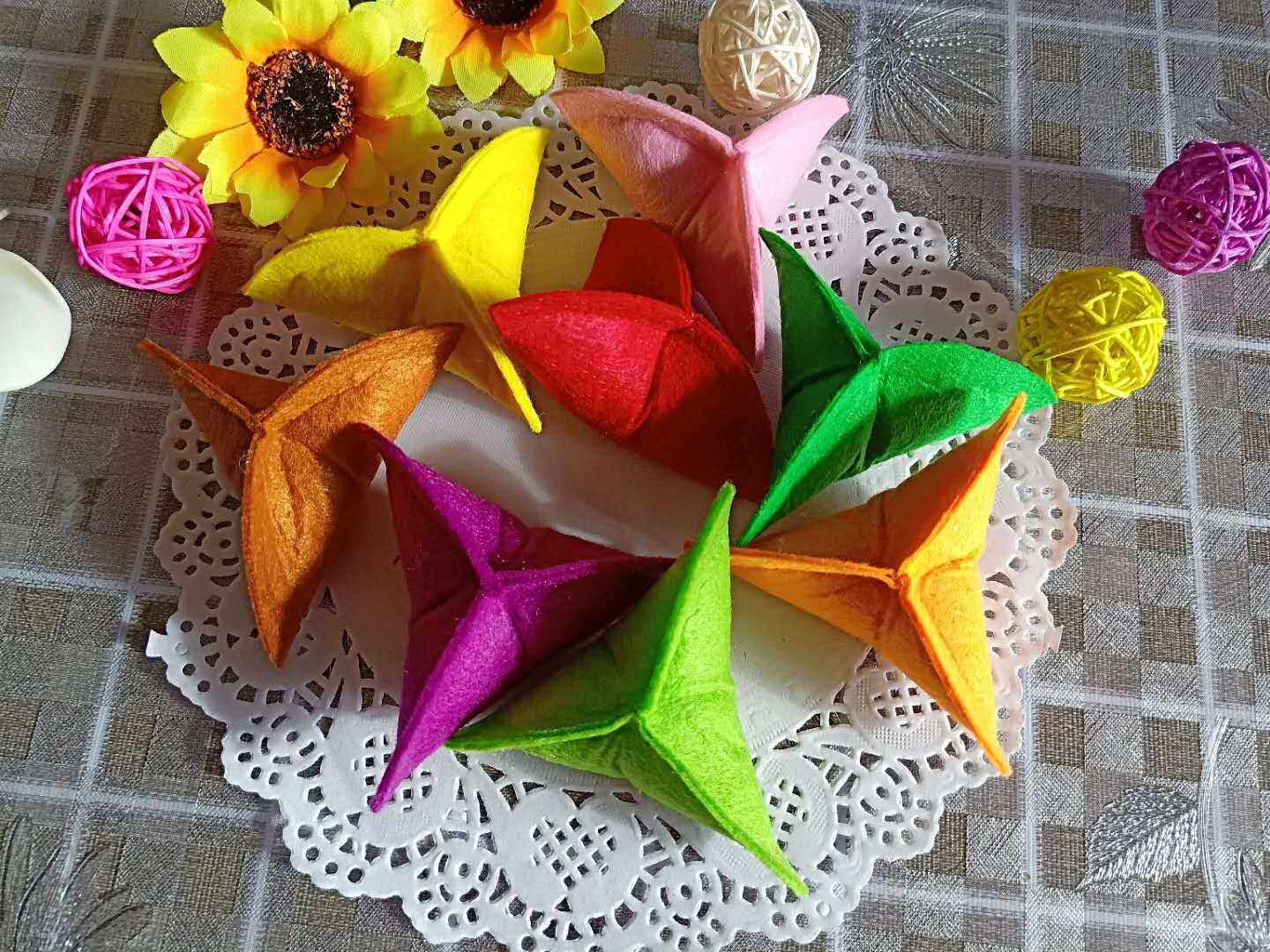 Non-woven handmade finished triangular buns customized to increase dumplings sugar bag children's homework kindergarten activity area