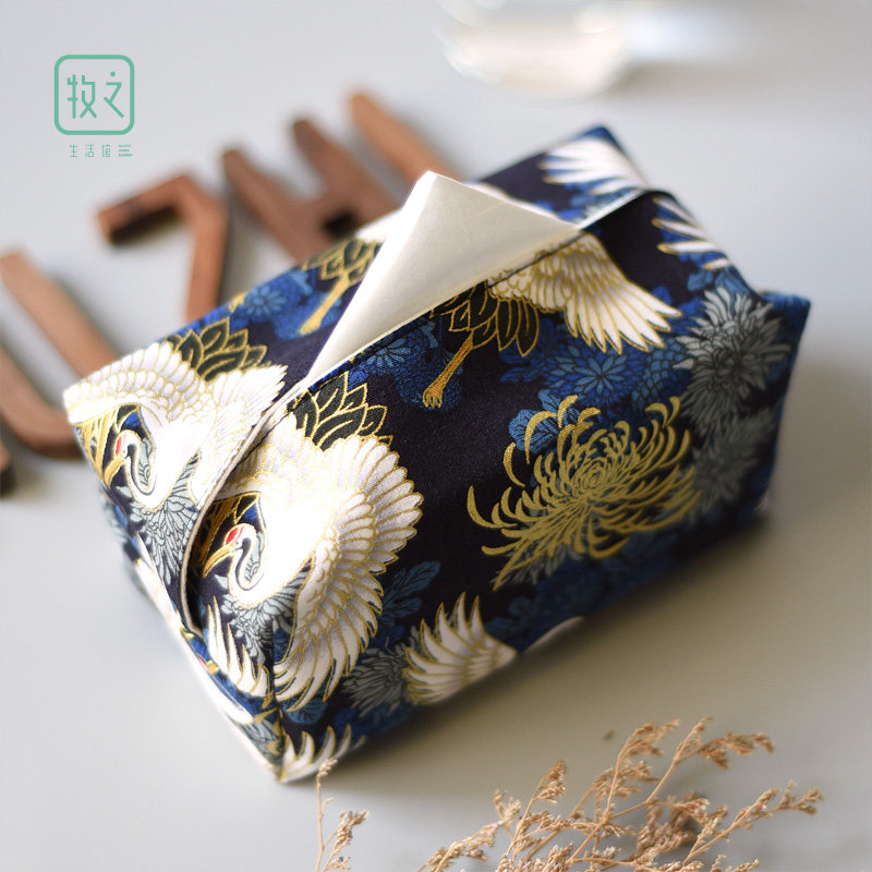 Bronzing printed crane tissue box Fabric study Household light luxury toilet paper box Car literary and art retro tissue bag