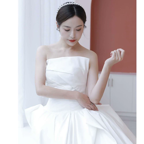 Простая атмосферная атласная легкое свадебное платье 2023 Новое темперамент невест -хвост супер бессмертная мечта Малышка из марли