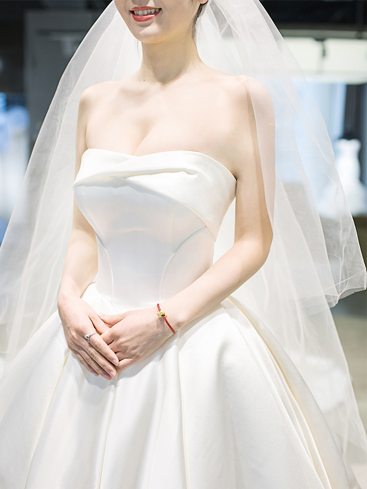 French vintage satin main wedding dress 2021 new bride simple forest department super fairy dream temperament trailing dress female