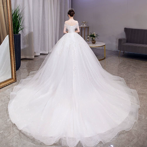 Французская световая свадьба 2023 New Demprament Bride's Palace Thrck, выходящая из Gine Girls Mall Advanced Texture