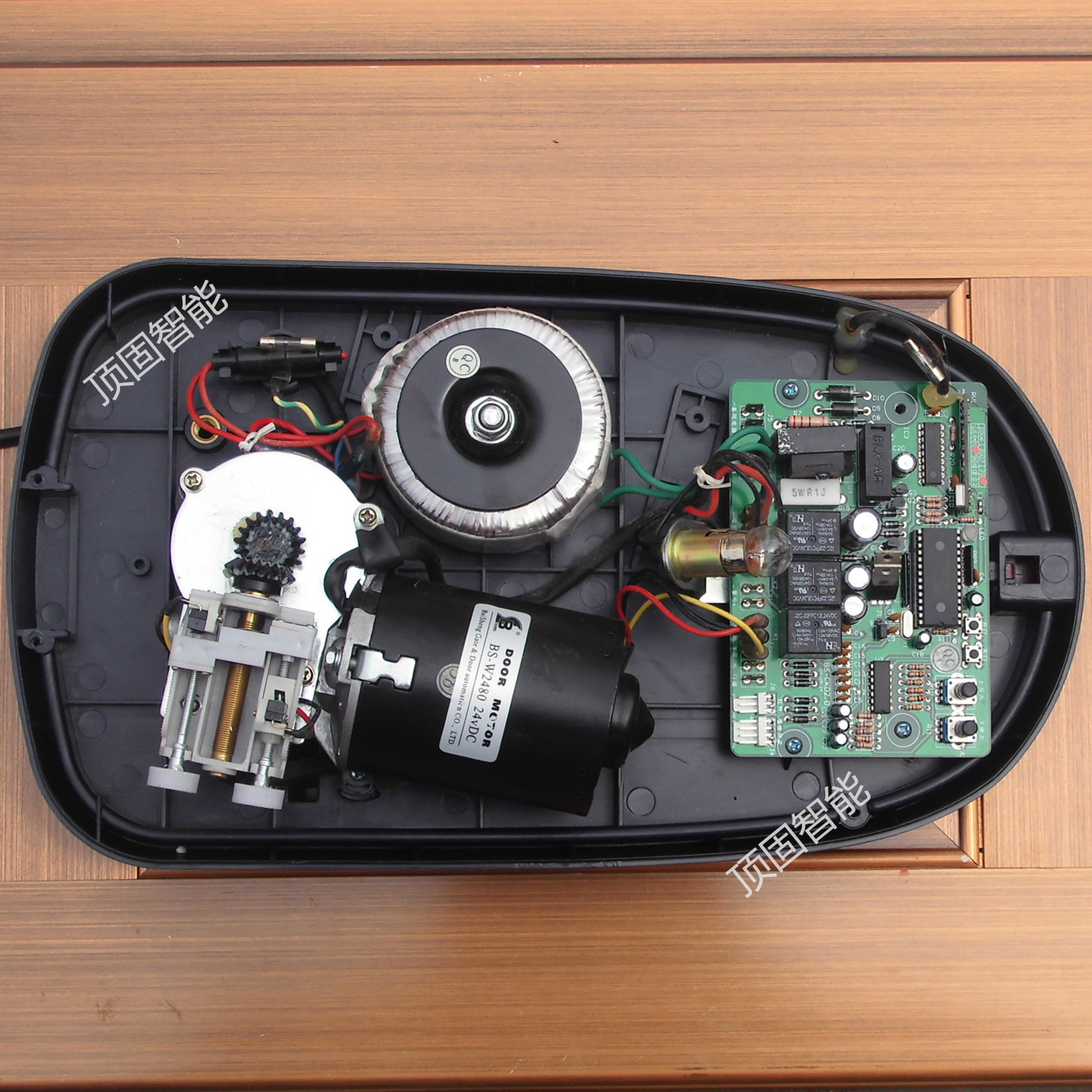 Hundreds of wins Baisheng garage door motor motors BS2470BS2480 copper gear wire limiters Enterprise shop