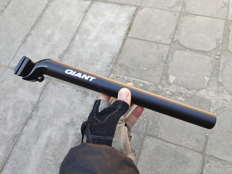 Original GIANT Giant bicycle seat tube ATX mountain bike standard seat post seat cushion accessories riser seat tube