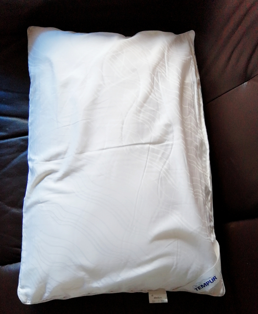 泰普尔丹麦原装进口经典舒适枕好不好用每天用，来自学生党的亲身体验