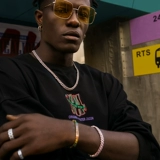 Официальный подлинный Wang Yibo PP PP Тот же цветной браслет бурение женская инкрустированная радужная теннисная цепь мужчины хип -хоп хип -хоп