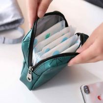 Small hand-held small bags Joker easy-to-use sanitary napkins Japanese storage multi-layer girl heart clear