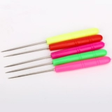 Двадцать маленьких пластиковых ботинок AWL, чтобы поднять иглу