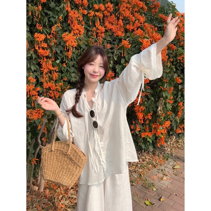 High-End French Lace-Trimmed White Shirt for Women, 2026 Early Spring New Style, Loose Casual Korean-Style Blouse Top