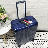 Молния темно-синего цвета [блестящая поверхность]